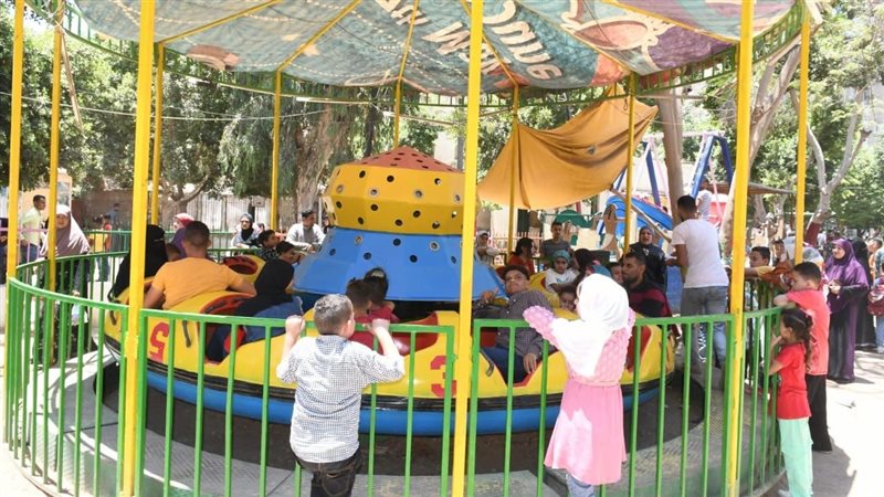 زحام بثالث ايام العيد