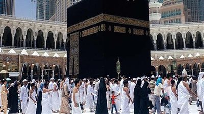 طرق غير شرعية.. طلب إحاطة بشأن تأشيرات العمرة الترانزيت 