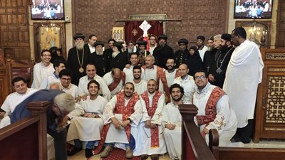 بطريرك إريتريا يزور كنيسة السيدة العذراء بالمعادي