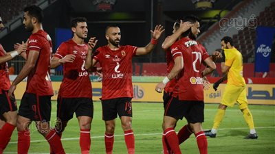 علي معلول يضيف الهدف الثاني للأهلي في مرمى فيوتشر |صور