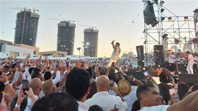 أخبار الفن | عمرو دياب يتألق في العلمين الجديدة.. والقائمة الكاملة لترشيحات جوائز الإيمي 2022