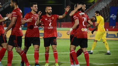 إصابة جديدة بالأهلي قبل مواجهة بيراميدز 