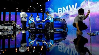 اتهامات بالجشع.. اشتراكات شهرية مقابل تفعيل مزايا سيارات BMW 