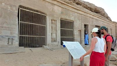 الآثار: انتهاء مشروع رفع كفاءة خدمات الزائرين في 13 موقعا ومتحفا بأسوان