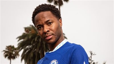 رسميا.. تشيلسي يعلن التعاقد مع رحيم سترلينج