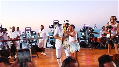 أخبار الفن اليوم | تامر حسني يحيي حفلا غنائيا بالعلمين.. وحكاية لبنى عبد العزيز مع لعنة الفراعنة