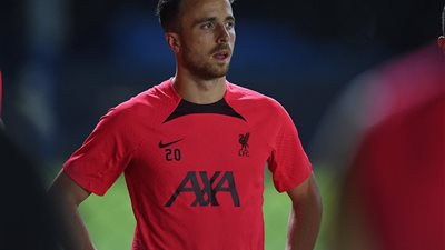 جوتا يتعرض لانتكاسة قبل بداية الموسم مع ليفربول 