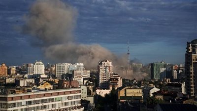أوكرانيا: مقتل 12 شخصا في هجوم صاروخي روسي على مدينة فينيتسيا 
