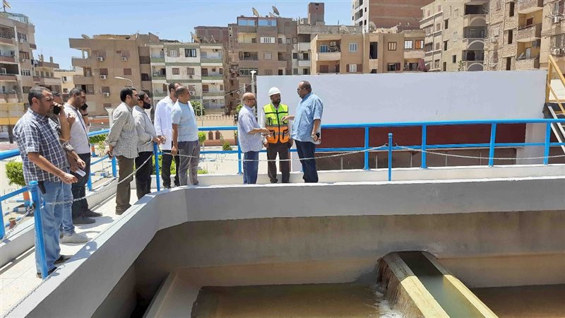 رئيس مياه سوهاج يتفقد