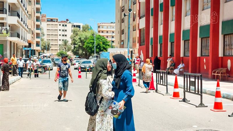 طلاب الثانوية العامة