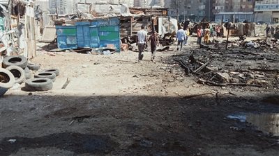 تفحم الباكيات وفروشات الخضراوات.. خسائر حريق سوق الحرمين في الإسكندرية| فيديو 