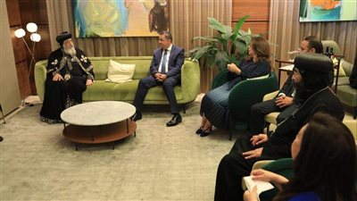 البابا تواضروس يصل إلى النمسا لبدء زيارة رعوية