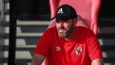 قبل مواجهة السبت.. هل ينضم سواريش إلى قائمة مدربى الأهلى الفائزين على بيراميدز؟ 