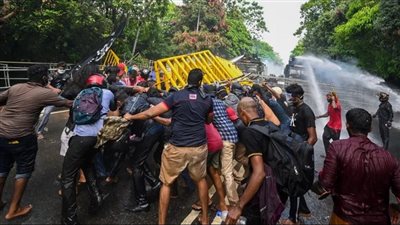 ويكريميسينجه يؤدي اليمين قائما بأعمال الرئاسة في سريلانكا 