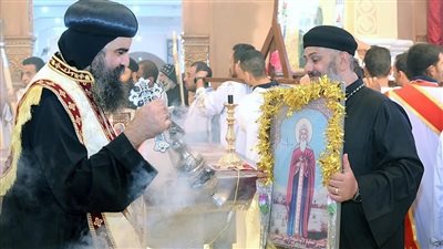 دير القديس الأنبا شنودة بسوهاج يحتفل بعيد شفيعه