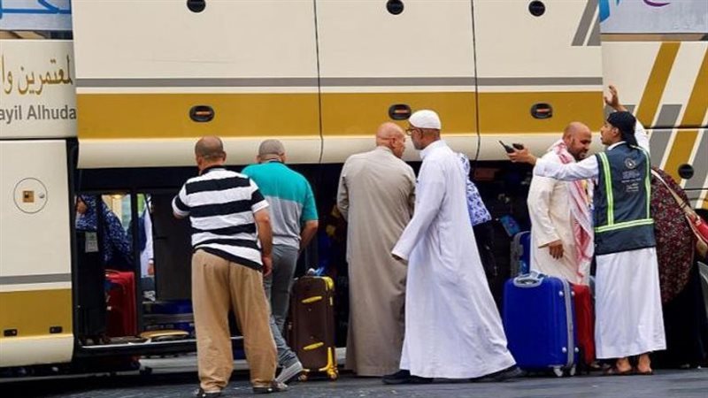 حجاج بيت الله الحرام