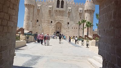 15 ألف زائر بقلعة قايتباي بالإسكندرية خلال أيام العيد 