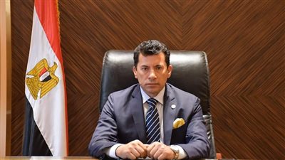 أشرف صبحي: القيادة السياسية تؤمن بقدرات الشباب وتسعى لتنمية مهاراتهم 