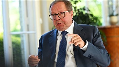 بريطانيا تستدعي السفير الروسي لديها بسبب وفاة مواطن 