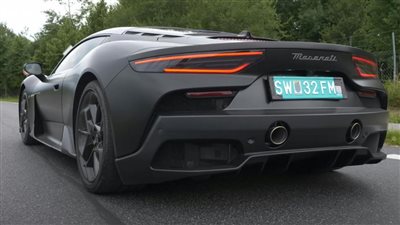 مازيراتي تعتمد على السرعات والأداء العالي في تصميم محركات سياراتها