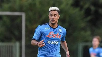 الجزائري آدم وناس يقترب من الدوري الفرنسي 