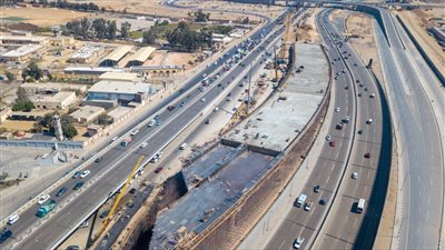 خبير نقل: النظرة للطريق الساحلي ستتغير مع تدفق الخدمات المرورية 