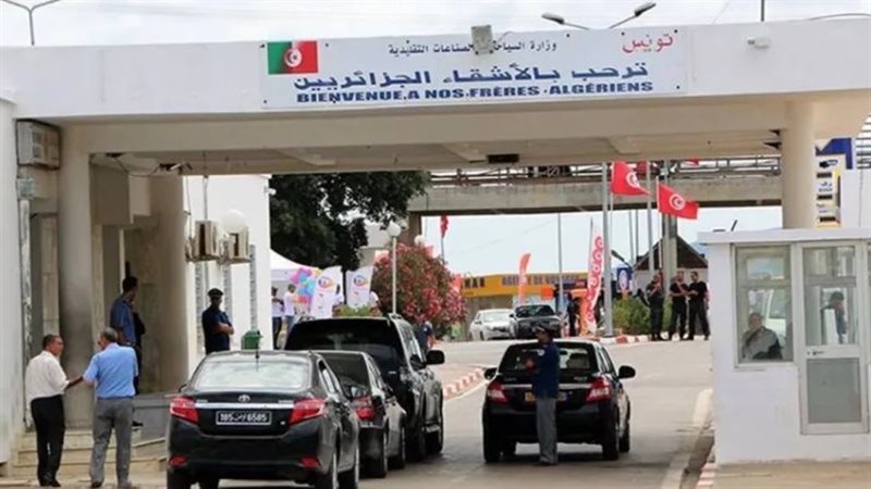 الحدود البرية بين
