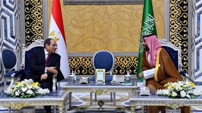 السيسي: نجدد التزامنا بمكافحة الإرهاب والقضاء على جميع تنظيماته والميليشيات المسلحة المنتشرة في عدة بقاع من عالمنا العربي والتي تحظى برعاية بعض القوى الخارجية لخدمة أجندتها الهدام