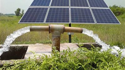 بـ446.9 مليون جنيه.. حفر 29 بئرا وتشغيل 33 بالطاقة الشمسية بالوادي الجديد