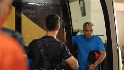 حافلة الإسماعيلي تصل استاد السلام استعدادا لمواجهة فيوتشر 