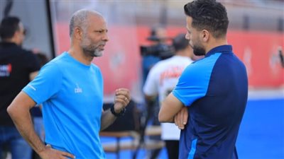 رباعي فيوتشر يستقبلون الإسماعيلي قبل مباراة الفريقين | صور