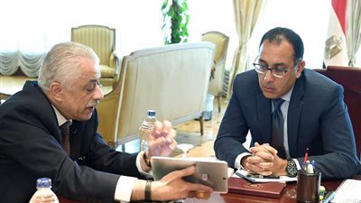 بيان عاجل للحكومة بعد غلق باب التقديم في مسابقة الـ 30 ألف معلم