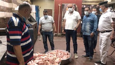 ضبط 4 أطنان دواجن وكبدة فاسدة وسلع منتهية الصلاحية بالبدرشين والحوامدية