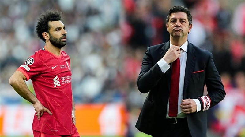 روي فيتوريا وصلاح