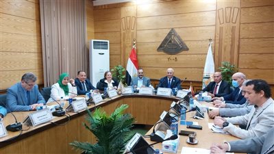 الجامعة الأهلية الجديدة بالعبور تستعد لبدء العمل 