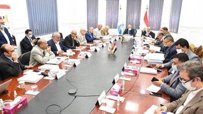 اعتماد الموازنة التقديرية لـ 12 شركة تابعة للقابضة للمياه