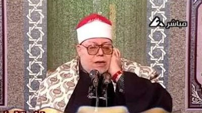 أسلم على يديه 14 رجلا وامرأة بعد سماع القرآن الكريم.. ذكرى رحيل قارئ من جيل العمالقة 