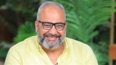 بيومى فؤاد وأحمد فتحى ومي كساب يبدأون تصوير 