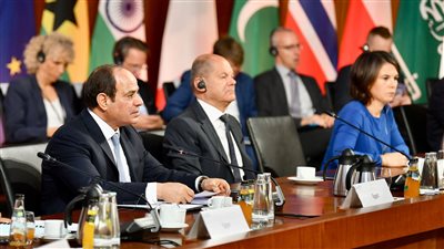 10 صور ترصد مشاركة الرئيس السيسي فى الجلسة رفيعة المستوى لحوار بطرسبرج للمناخ