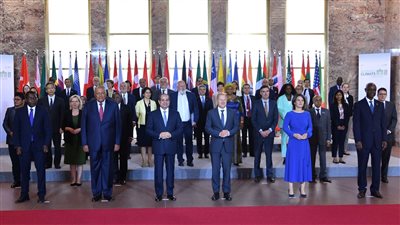 بسام راضي: الرئيس أكد استعداد مصر لتلبية الاحتياجات الألمانية وأوروبا من الغاز.. حرص رؤساء وملوك الدول الصديقة إلى الاستماع لرؤية الرئيس السيسي حيال الملفات الإقليمية