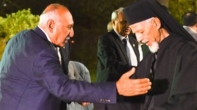 قيادات الإسماعيلية تقدم واجب العزاء لأسرة الدكتور إسماعيل عثمان بفيلا المعلم | صور 