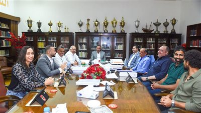 تعرف على قرارات مجلس إدارة الأهلي في اجتماعه أمس