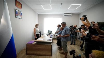 روسيا ترسل معلمين لأوكرانيا مقابل 3000 دولار شهريًا