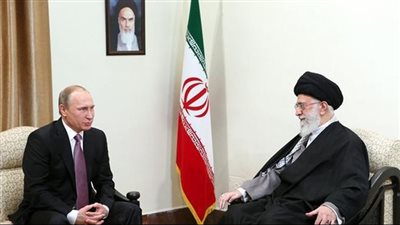 بوتين يصل إيران للمشاركة في قمة طهران 