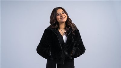 ظهرت في 3 حكايات بمسلسل حدث بالفعل آخرهم كاملة، من هي بسنت حاتم؟