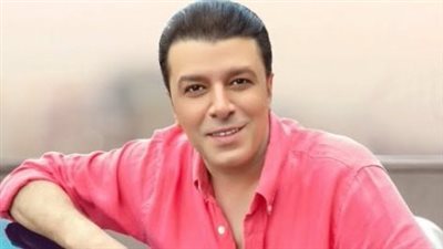 مصطفى كامل يدرس الترشح لمقعد نقيب المهن الموسيقية