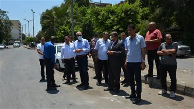 محافظ الجيزة يغرم شركة نظافة بسبب التقصير في العمل | صور