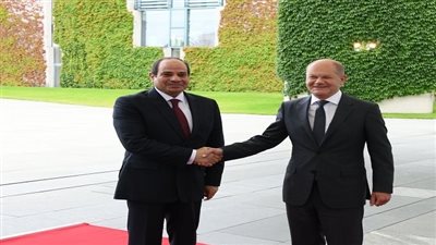 السيسي والمستشار الألمانى يتوافقان على العمل نحو وقف التصعيد الفلسطيني الإسرائيلي