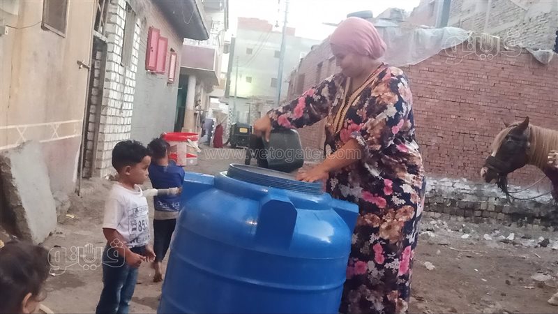 معاناة أهالي قرية
