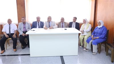 الدكتور محمود صديق يفتتح دورة تدريبية لأطباء الطوارئ بجامعة الأزهر